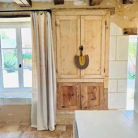 Amazing Villa 5-Br Apartment